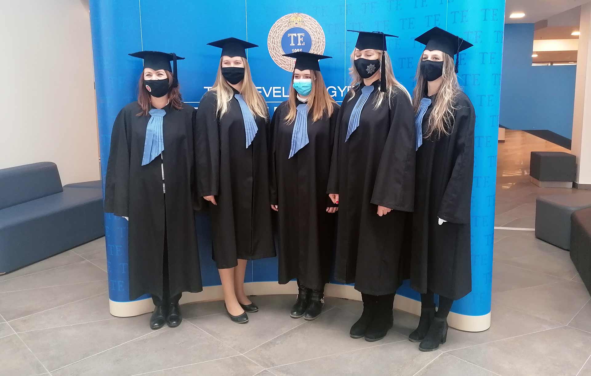 Átvették diplomájukat a lovaskultúra-oktatók
