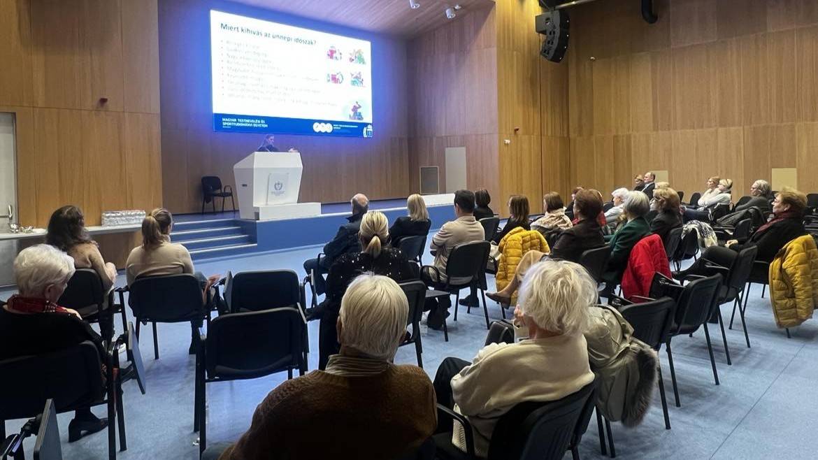 Ünnepi téma és hangulat a TF Nyitott kapu programján